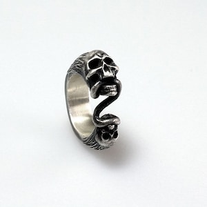 Soul-wound, resentful spirit, double-headed twin skull, gothic silver ring, brass bite rope open silver jewelry for men and women
