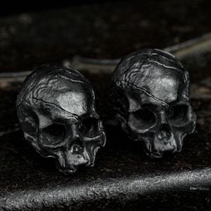 Sealed Crack High Quality Crack Texture Skull 925 Silver Stud Earrings Men&#39;s Personalized Ear Single Modern Customized Silver Jewelry
