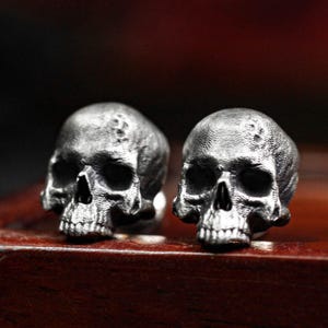 High-quality jawless skull earrings, broken skulls, Gothic style skull men's earrings, surprise gift for boyfriend, sterling silver earrings