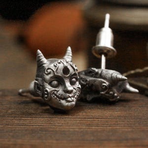 Hell doll earrings, ghost doll earrings, Satan silver earrings, realistic ghost faces, design horror earrings gifts, Gemini gifts