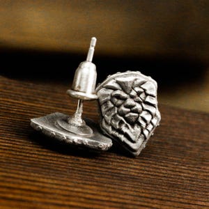 Lion head earrings carved on a stone tablet, shield-shaped animal earrings, wild beast earrings, lion guardian amulet, gift for him