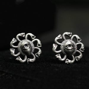 Spiritual realm eight snake earrings, evil god eye earrings, snake-shaped earrings, eight rattlesnakes, unique design horror snake earrings