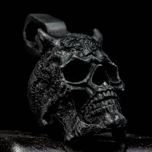 Heavy Skull Pendant Necklace Design Evil Soul Undead Hunting Steampunk Mystic Weird Craftsmanship 925 Sterling Silver Brass Men