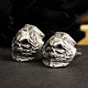 Skull earrings with armor, knight silver earrings, sterling silver earrings, handmade skull silver earrings medieval jewelry