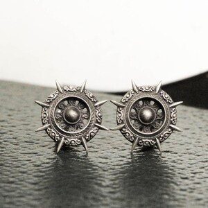 Celestial sun symbol, wheel of fortune earrings, sun wheel earrings, star celestial earrings, sunlight earrings, disc earrings