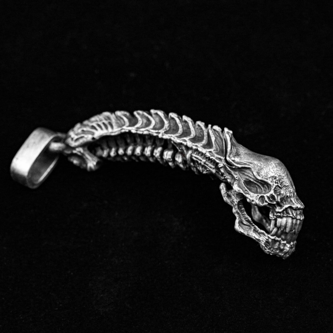 SILVER 950 ALIENSKULL CHAIN NECKLACE – THE SHOP YOHJI YAMAMOTO