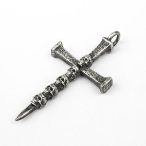 Oxidized Gothic Pendant Necklace – Skull Necklace – Cross Pendant Necklace – Commemorative Men’s Rebirth Jewelry – Craftsman 925 Silver