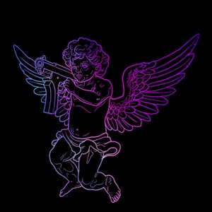 Pu&ograve; includere: Illustrazione al tratto al neon di un cherubino che tiene in mano un mitra, su sfondo nero. Le ali e la pistola del cherubino sono evidenziate da una sfumatura di blu e viola. Il cherubino &egrave; in ginocchio, con un piede in avanti.