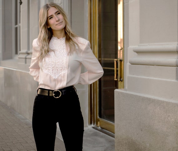 rose blouse / vintage blush embroidered blouse / … - image 1