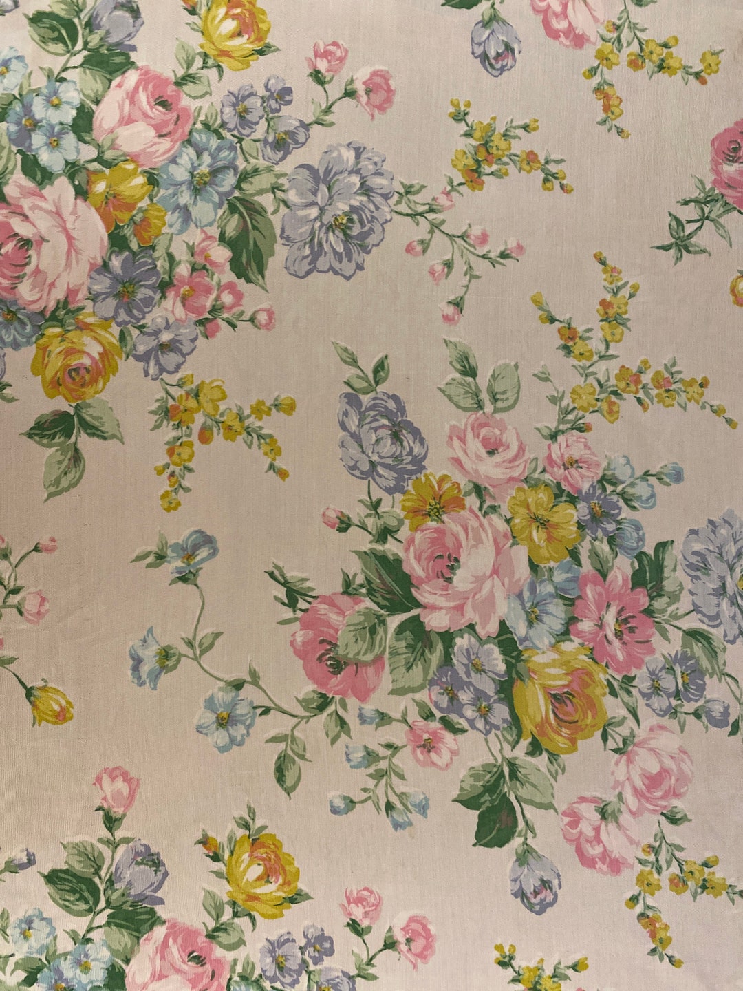 Vintage Cabbage Rose Fabric Remnant 23 X 27 - Etsy