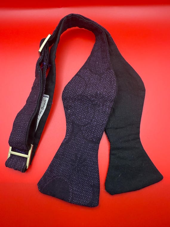 black & plum self tie bow tie with brass hardware