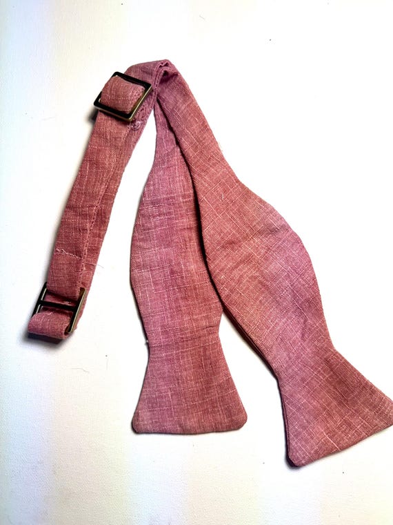 Self Tie Bow Tie. Dark Pink with Light Pink Crosshatching. Bronze hardware