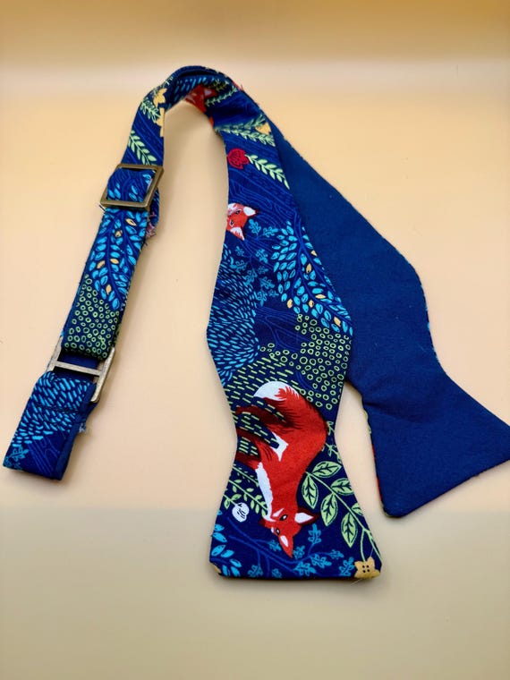 self tie bow tie blue with foxes