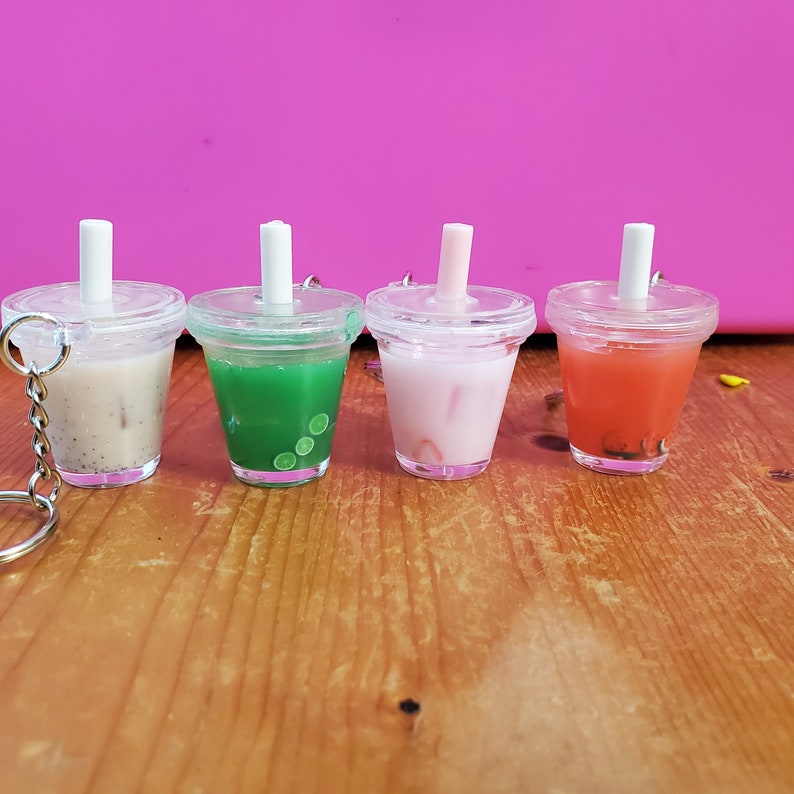 Agua de fresa Keychain