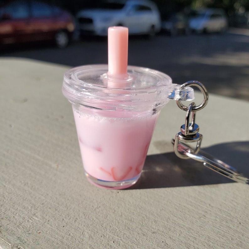 Agua de fresa Keychain