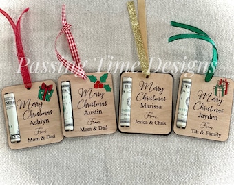 Personalized Christmas Money Holder Gift Tag, Wooden Ornament, Name Tag (1 piece)