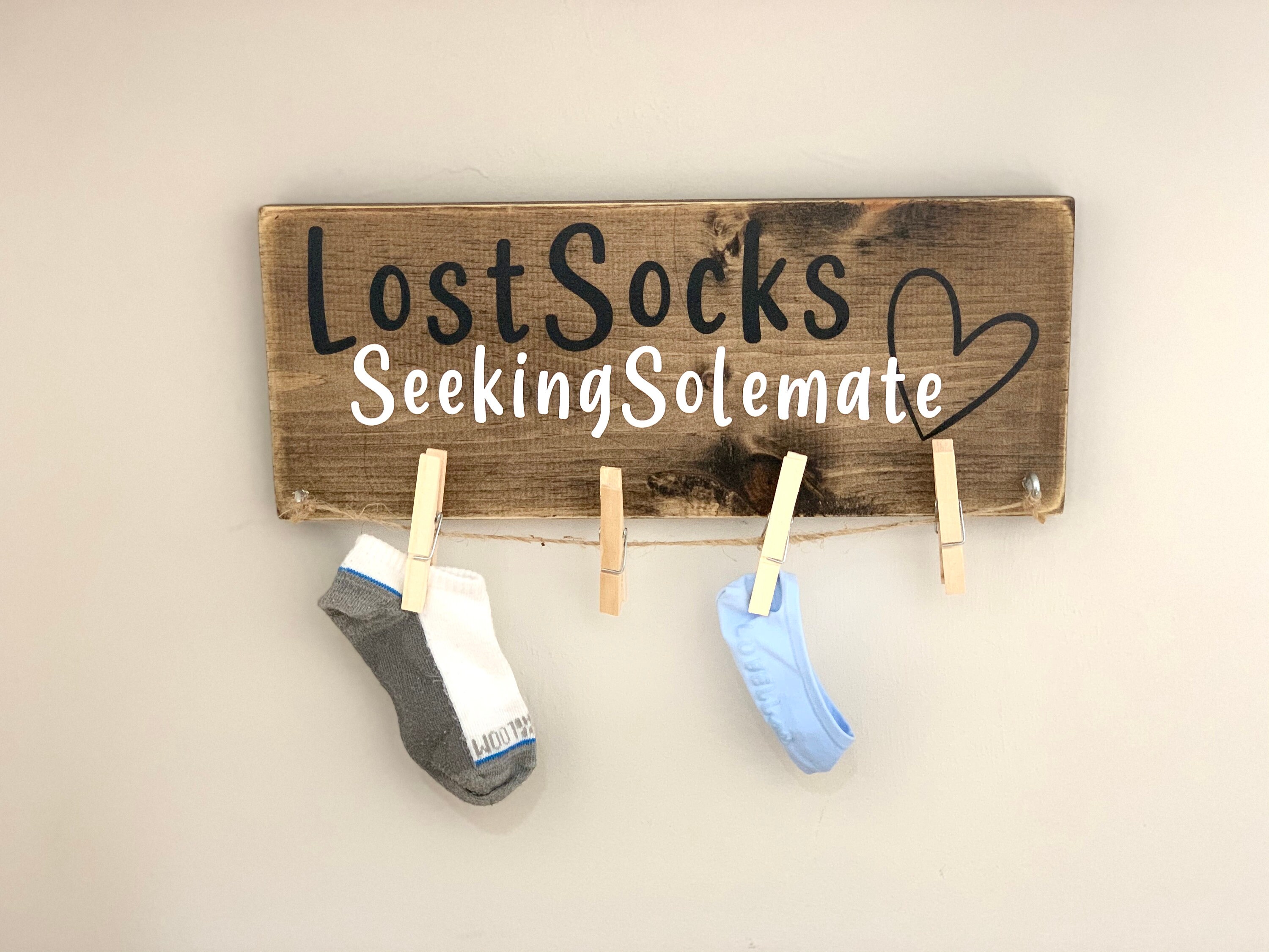 Lost Socks Seeking Solemate / Laundry Room Decor / Laundry - Etsy Lost Socks Seeking Solemate / Laundry Room Decor / Laundry - Etsy
