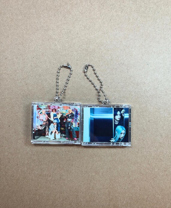 XLOV 'uxlxve' Interactive Mini Album Keychain With NFC Tag| Kpop