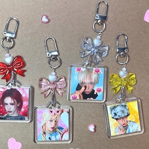 XLOV Kpop Idol Photo Keychain