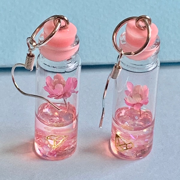 Daisy Flower in a bottle, dangler earrings fun and funky, original and quirky #summer #anniversary #birthday #gardener