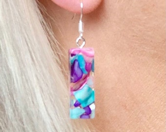 Delicados pendientes colgantes, delicados pendientes colgantes, rosa/morado/azul, regalo perfecto de cumpleaños o aniversario.