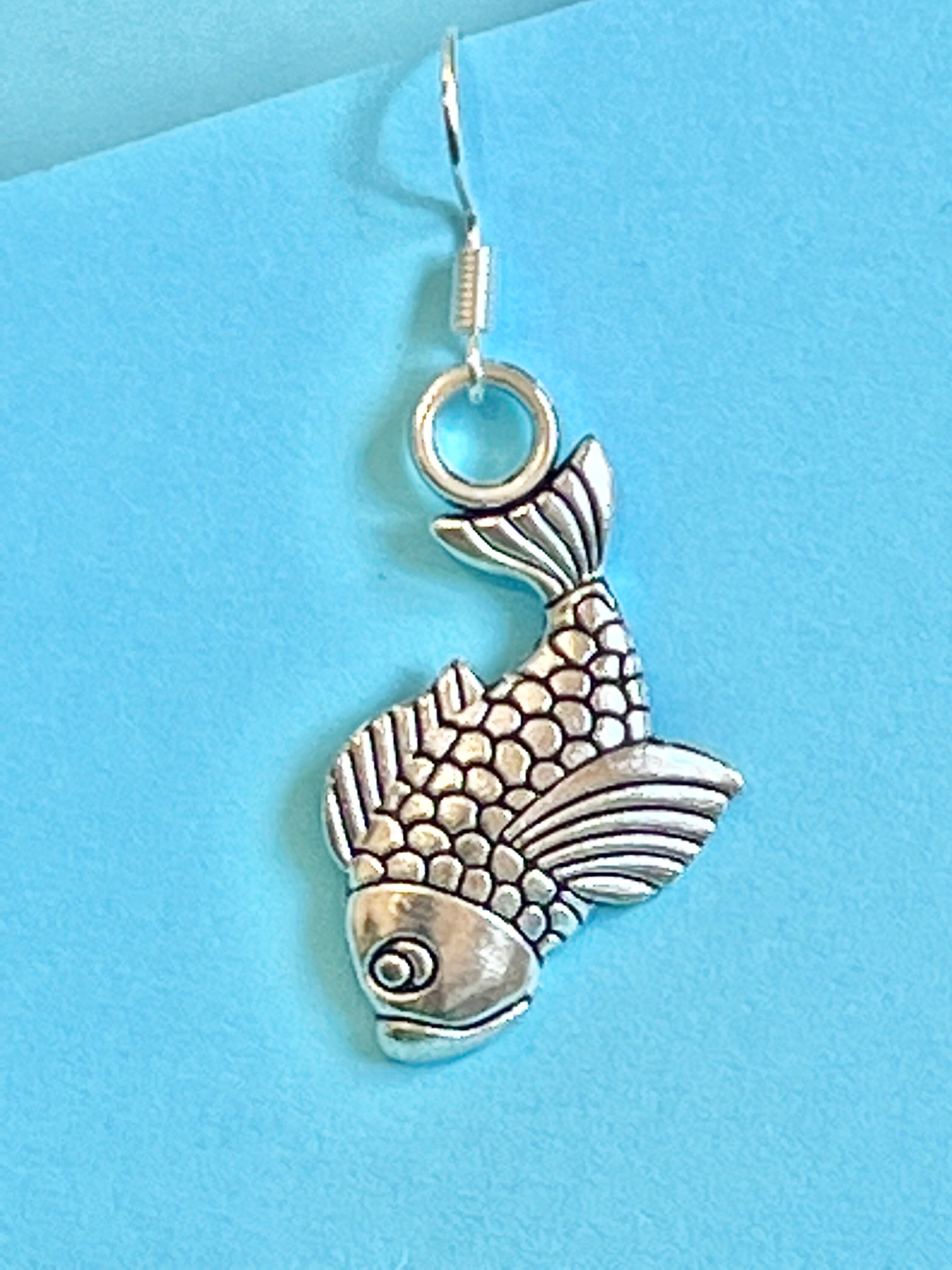 Boucles D'Oreilles Pendantes Mignonnes En Forme De Poisson Style Tibétain - Alliage Et Verre