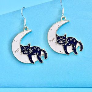 Cat on the Moon dangler dangle earrings, Quirky, Funky and Fun Animal Earrings #animal lovers