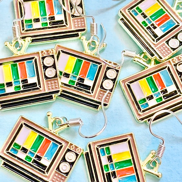 TV Television dangle Earrings, fun, funky, quirky and original. #Retro 80's and 90's