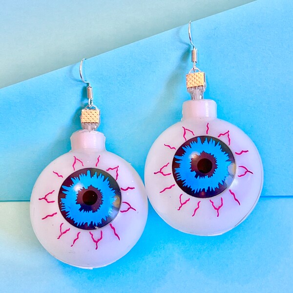 Eye Ball Blood Shot dangle earrings, fun funky, dangler earrings, Halloween earrings, Horror, scare