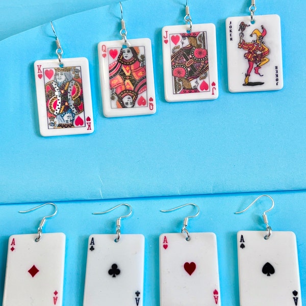 Boucles d'oreilles pendantes Joker/Reine/Roi/Valet/As cartes à jouer amusantes et funky, originales et décalées #gambler !