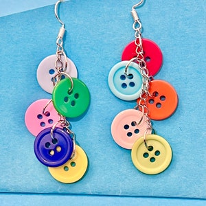 Button Cluster baumeln Tropfen Ohrringe, niedlich, lustig, funky, schrullig und originell