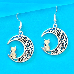 Cat on the Moon dangler dangle earrings, Quirky, Funky and Fun Animal Earrings #animal lovers