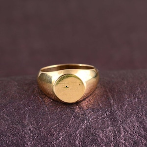Gold Brass Signet Ring | Minimalist Unisex Engravable Ring | Bold Statement Ring for Men & Women | Classic Vintage Style Jewelry | Gift Idea