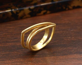 Minimalist Gold Band Ring, Modern Open Square Ring, Handmade Geometric Ring, Adjustable Gold Ring, Statement Ring for Women, Valentine gift