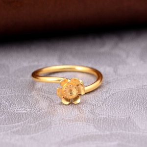 Gold Flower Ring, Flower Ring, Small Flower Ring, Rose Ring, Flower Statement  Ring, Dainty Ring, Anniversary Gift