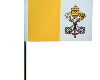 9 x 6 Vatican City Table Flag with Wooden Stand