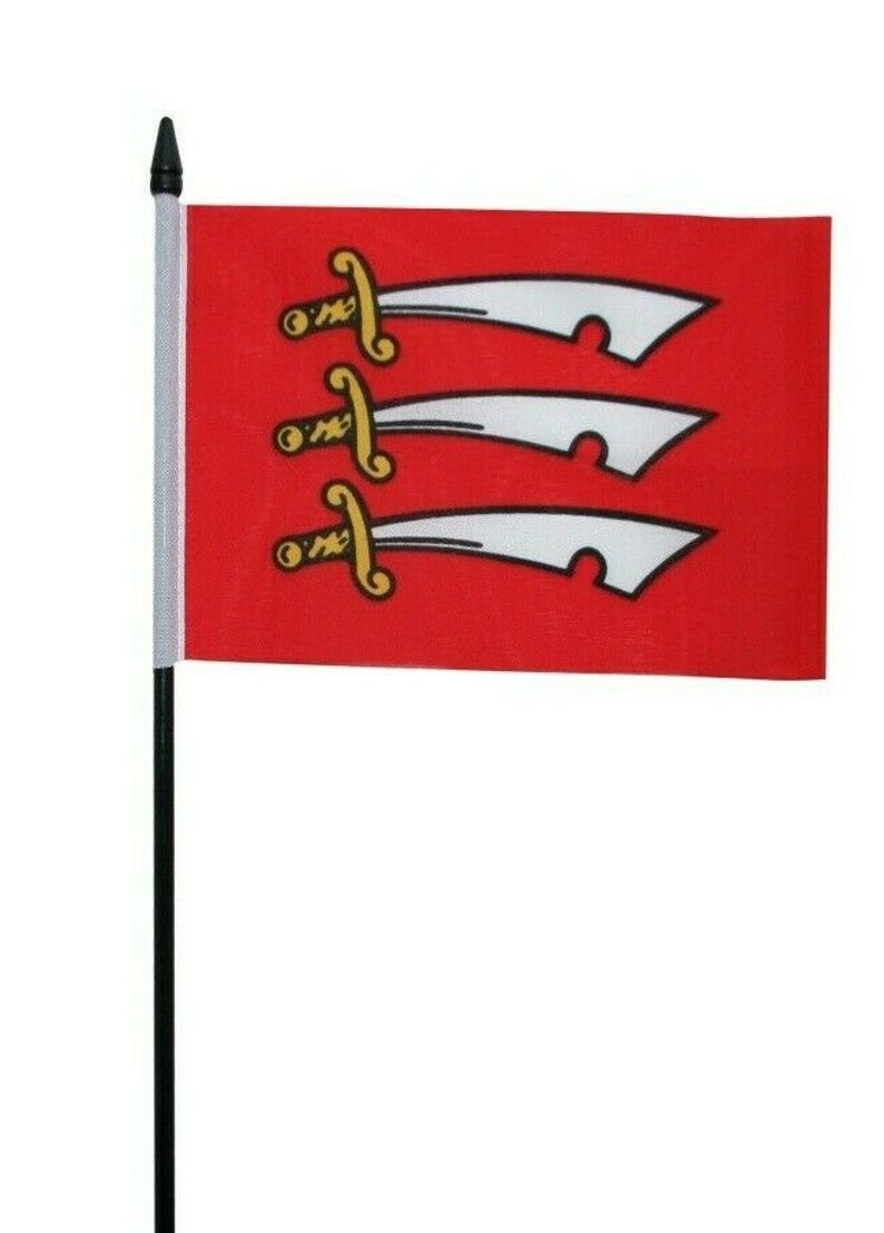 Essex Small Hand Waving Flag British County 6 x 4 Table Flag