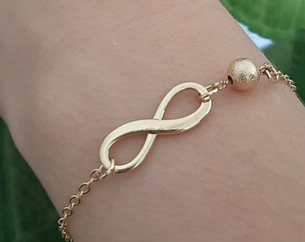 Dainty Infinity Bracelet