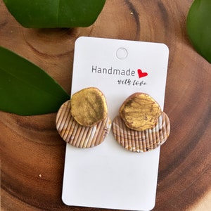 Ton Ohrringe |Gold und Beige |Neutrale Ohrringe |Elegante Ohrringe |Leicht |Einzigartige Ohrringe |Handarbeit |Geschenk für sie | Fimo .