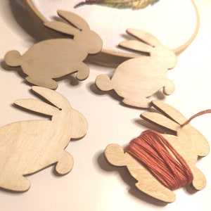 Bunny rabbit floss bobbins, cross stitch organizer, thread holder for embroidery, dmc floss storage, Mother&#39;s Day gift for crafter