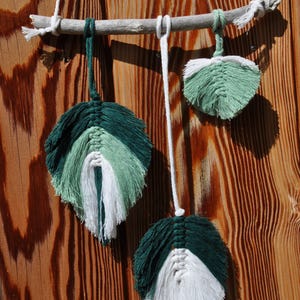 macrame wall hanging