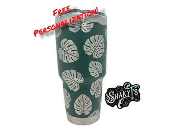 Vaso Yeti de 30 oz con diseño de hoja de Monstera 360, grabado a láser, con tapa magnética. Disponible en varios colores.