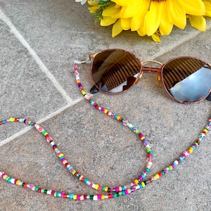 Multicolor beaded Glasses Chain, Rainbow eyeglass Seed Bead chain, Sunglasses Chain, gift for her, gift ideas, summer 2024