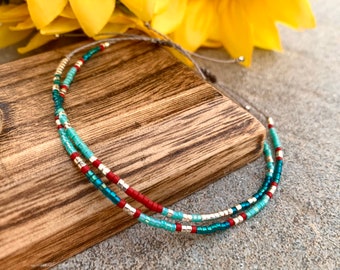 Bracelets de perles délicates avec des perles miyuki turquoises, rouges et argentées, bracelet brin, bracelet réglable, bijoux de tous les jours, idées cadeaux