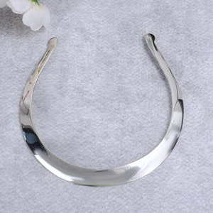 Silver Choker Necklace Thick Silver Collar Necklace Silver Torque Necklace Evening Jewelry Statement Necklace Classic Neckring