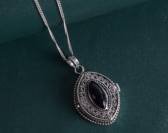Obsidian Necklace, Poison locket, Pillbox Necklace, Healing Crystal Jewelry, Obsidian Locket, Handmade Locket, Crystal Necklace, Wish Box