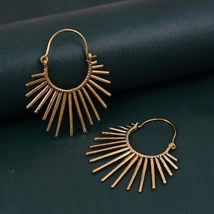 Gold Sun Earrings, Spike Hoop Earrings, Dainty Earrings, Dainty Hoops, Minimalist Earrings, Starburst Earring, Hoops Gold