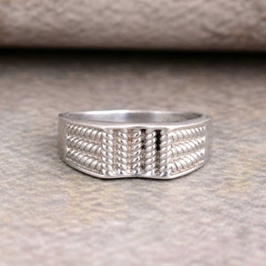 Silberring mit Gravur , Herrenring , Herrenring , Geometrischer Stil Vintage Ring , Herrenring , Bandring Sterling Silber