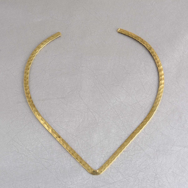 Golden Hammered Open Choker Cuff