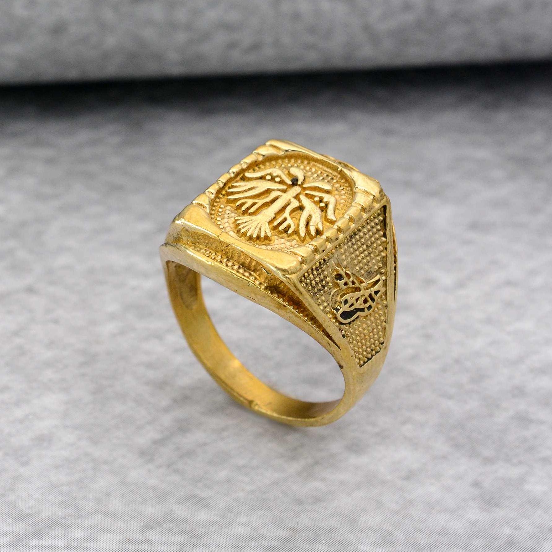 Gold Palm Tree Signet Ring: Unisex Beach Jewelry - Etsy